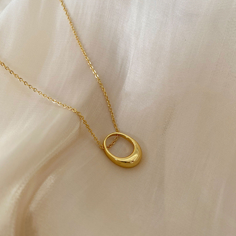 Ring Metal Pendant Necklace Female Simple Temperament Fashion Golden Clavicle Chain