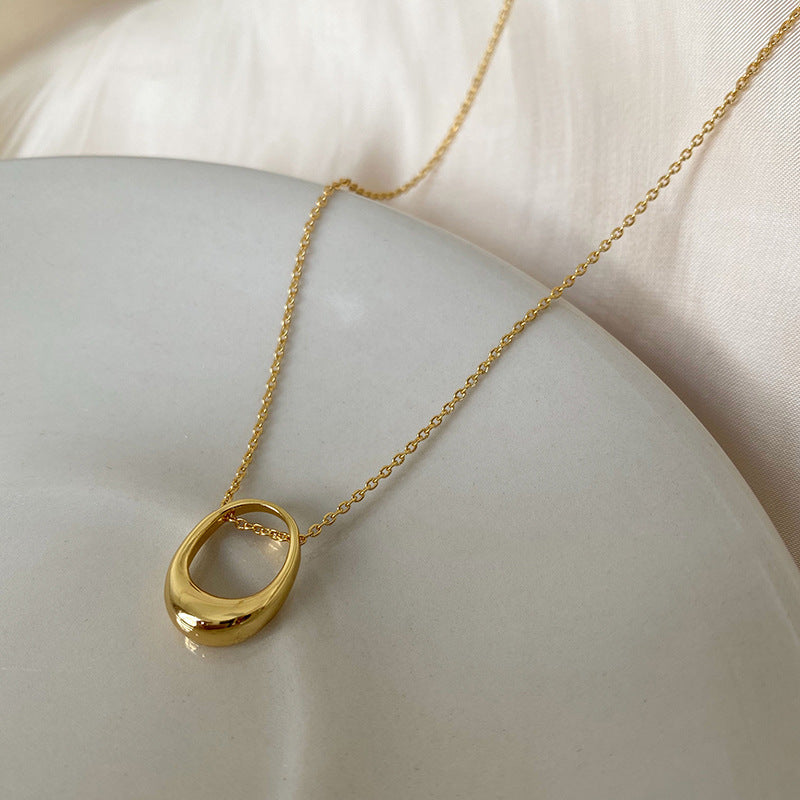 Ring Metal Pendant Necklace Female Simple Temperament Fashion Golden Clavicle Chain